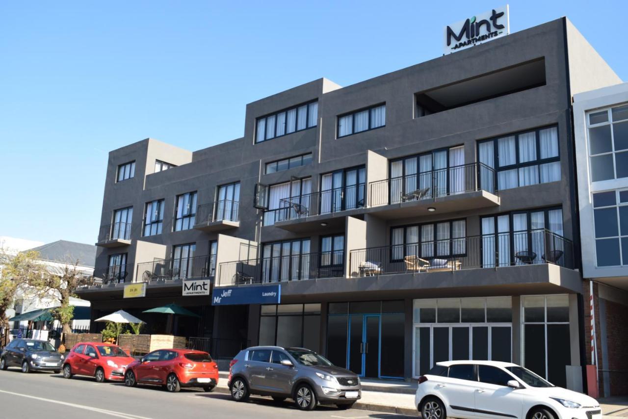 Mint Apartments Greenside ヨハネスブルグ エクステリア 写真