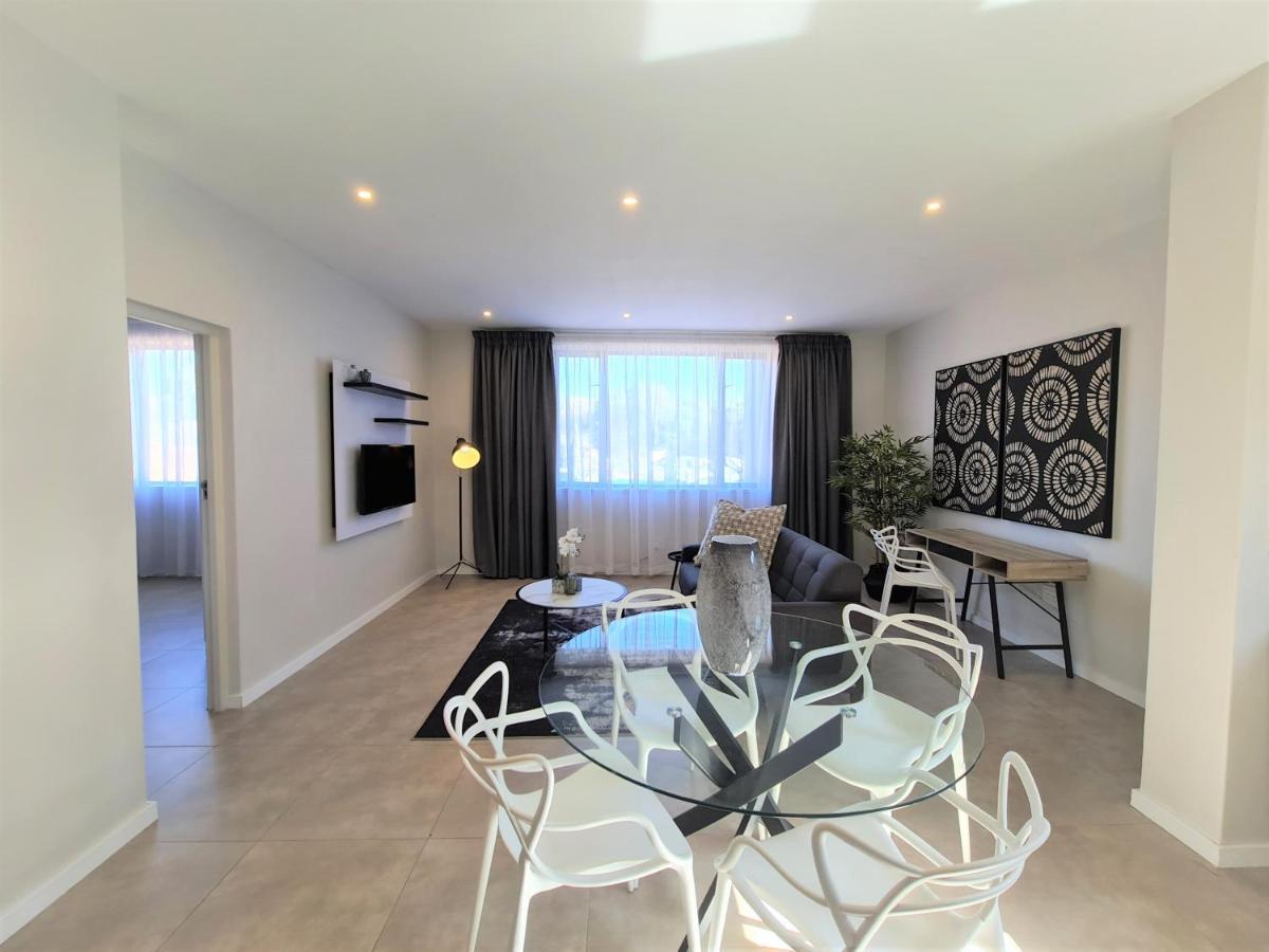 Mint Apartments Greenside ヨハネスブルグ エクステリア 写真