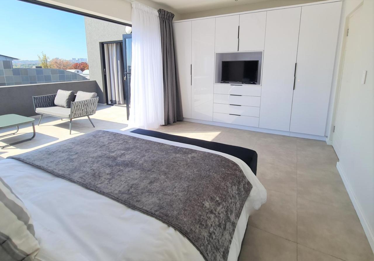 Mint Apartments Greenside ヨハネスブルグ エクステリア 写真